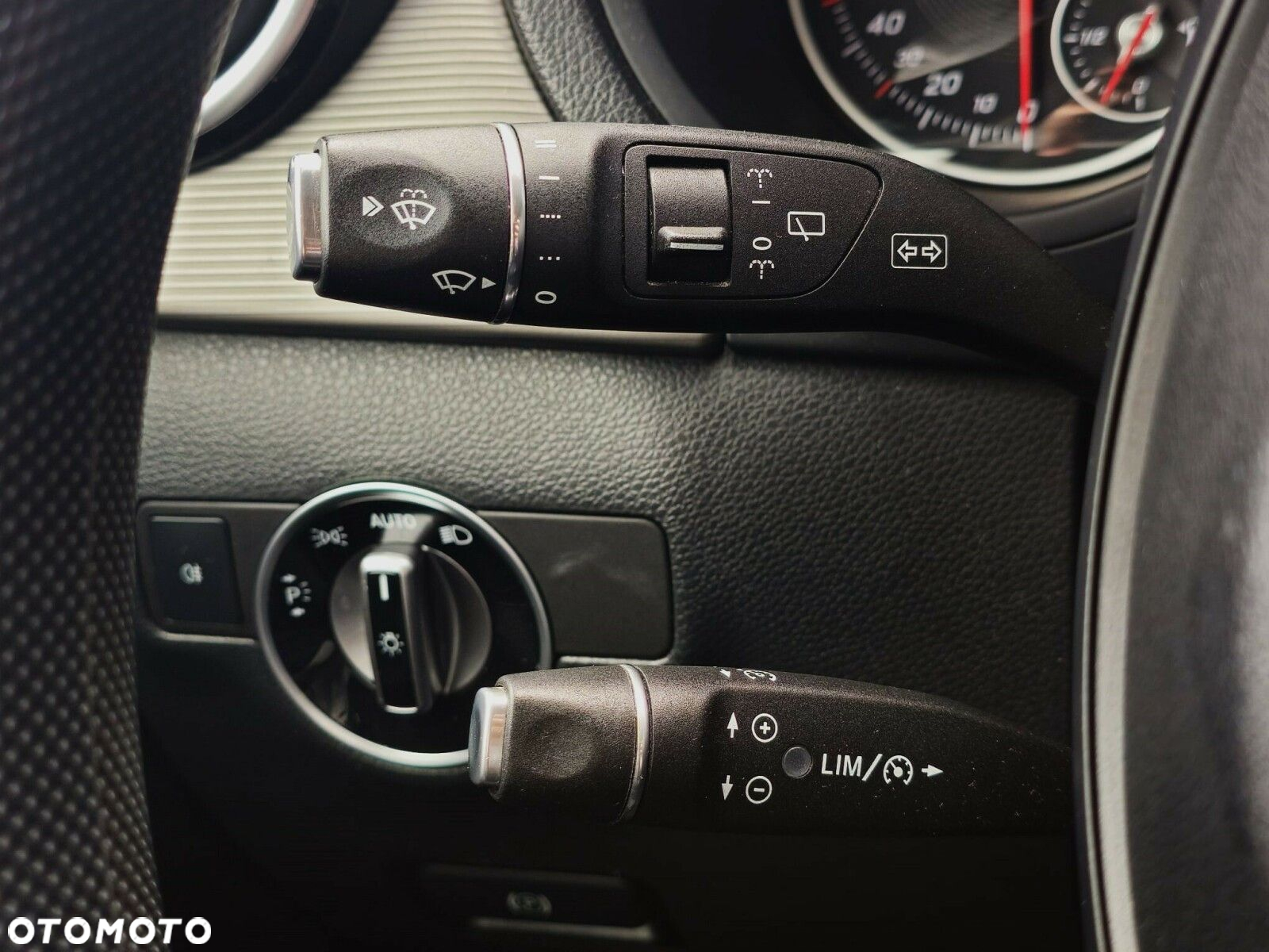 Mercedes-Benz Klasa B 180 (CDI) d 7G-DCT Style - 13