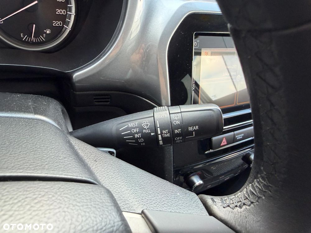 Suzuki Vitara 1.6 Comfort 2WD - 30