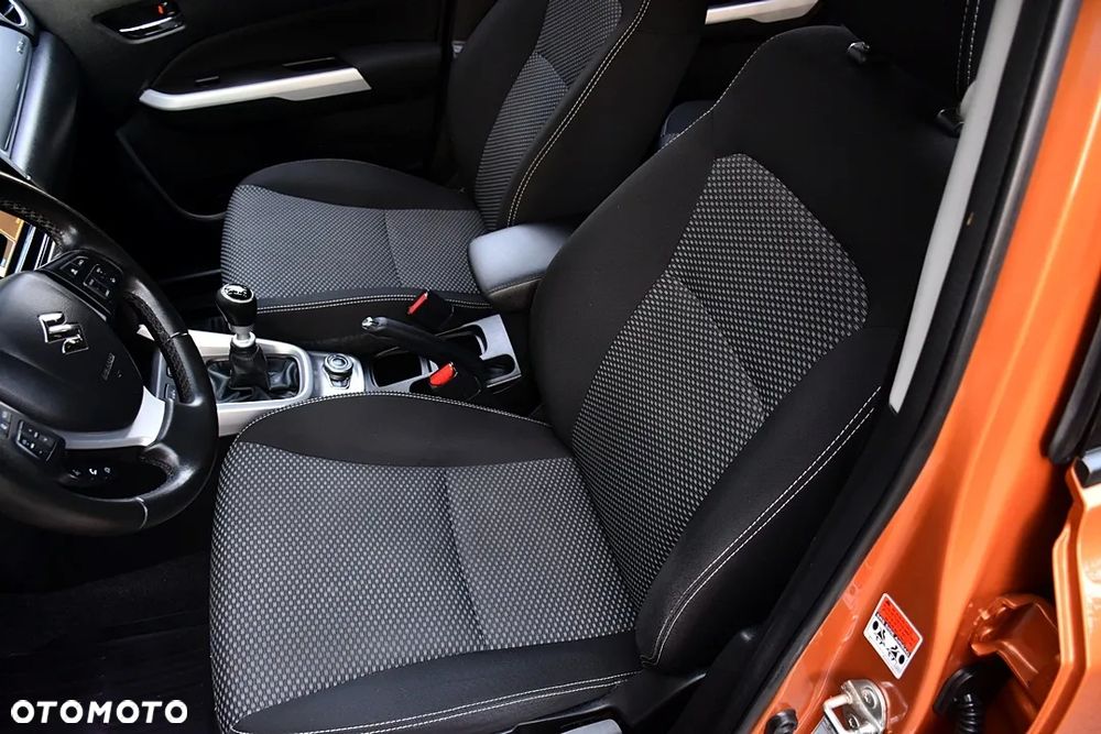 Suzuki Vitara 1.6 DDiS (4x4) Allgrip Comfort+ - 33