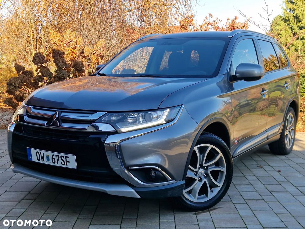 Mitsubishi Outlander - 9