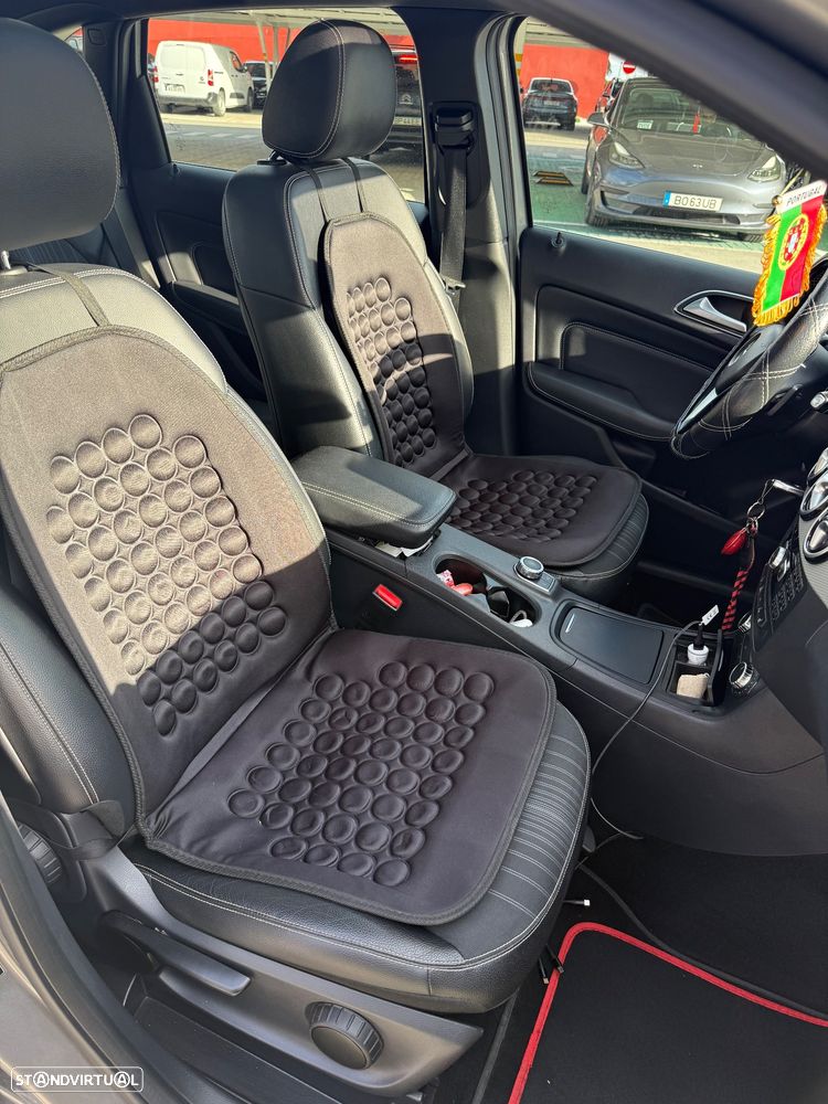 Mercedes-Benz B 180 - 13