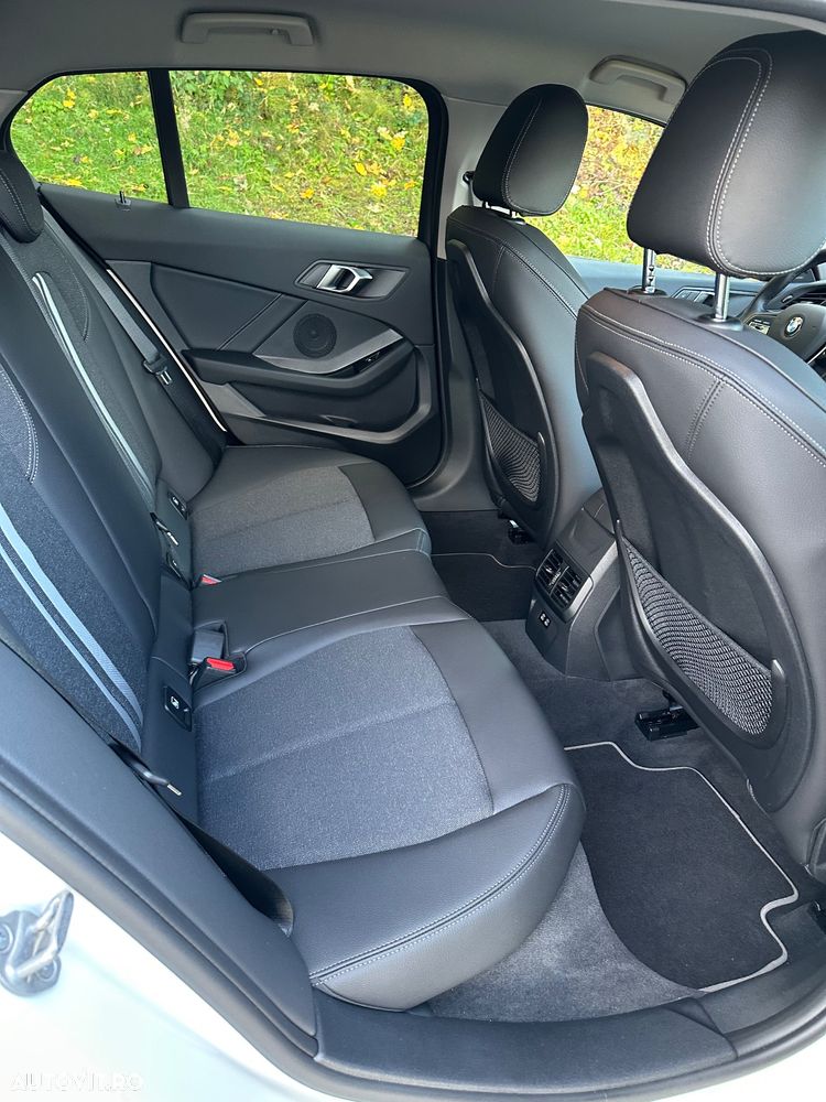 BMW Seria 1 - 32