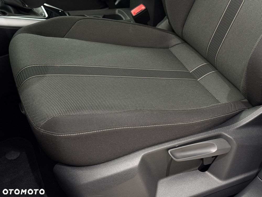 Volkswagen T-Roc - 11