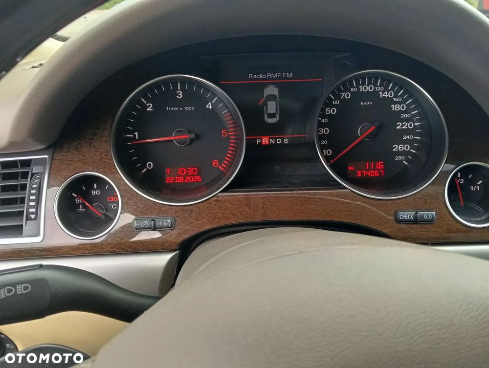 Audi A8 3.0 TDI L Quattro - 7