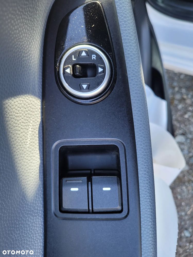 Hyundai i20 blue 1.2 Classic - 25