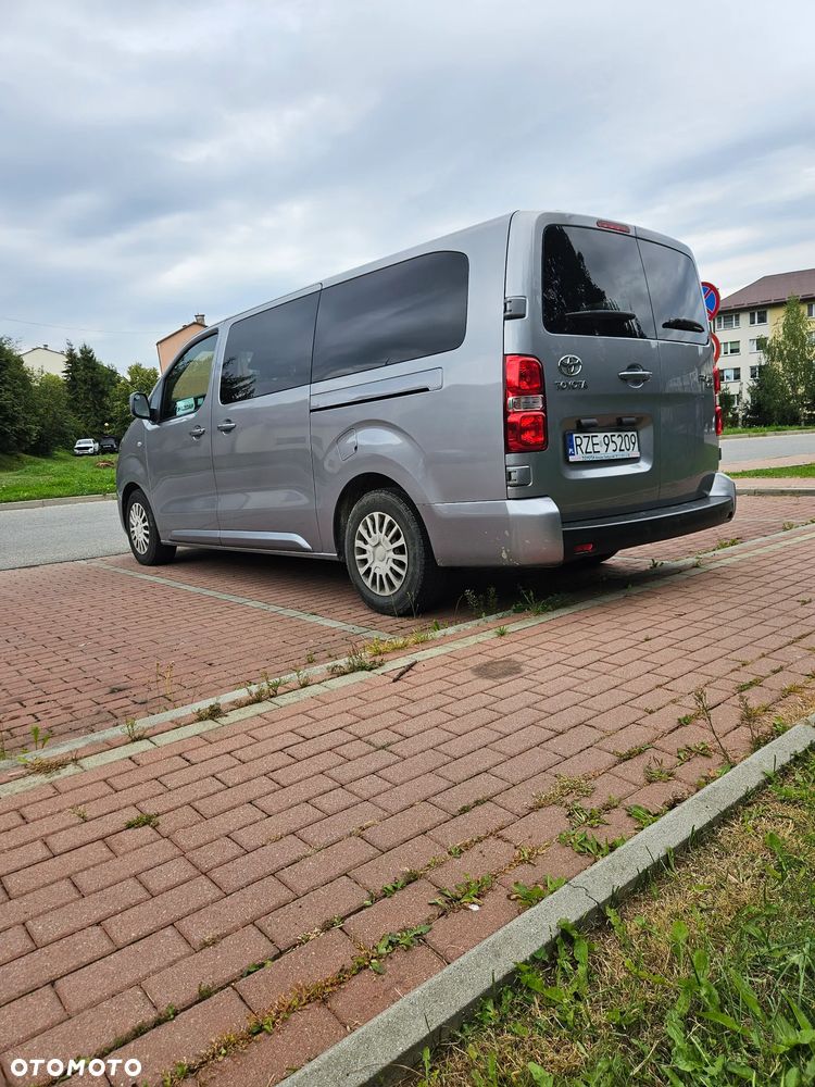 Toyota ProAce Kombi D-4D Long 2,8t - 4