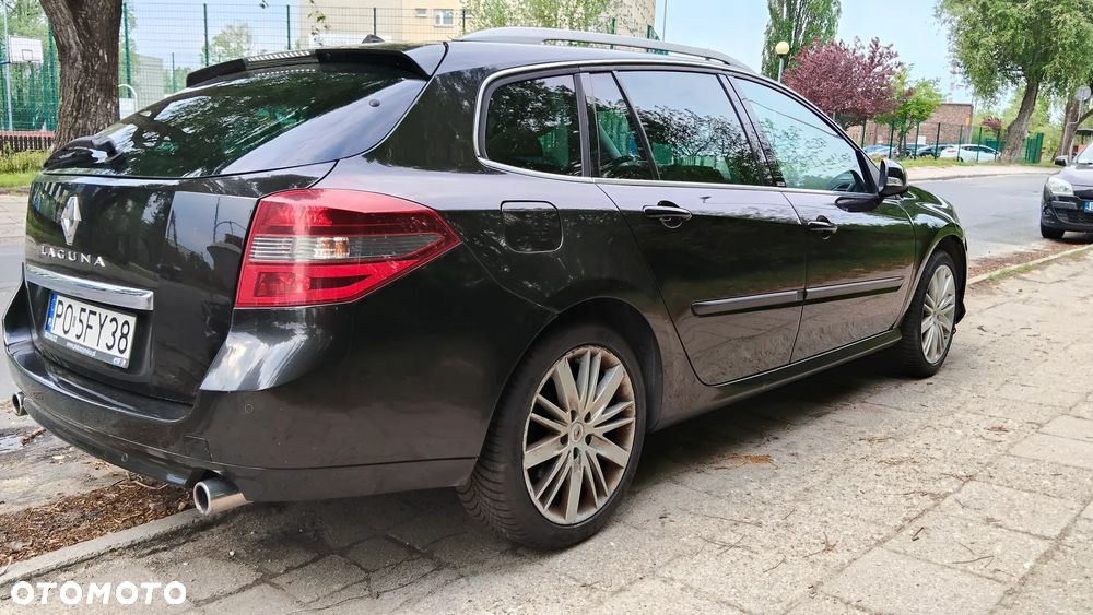 Renault Laguna 2.0 dCi GT Euro5 - 8