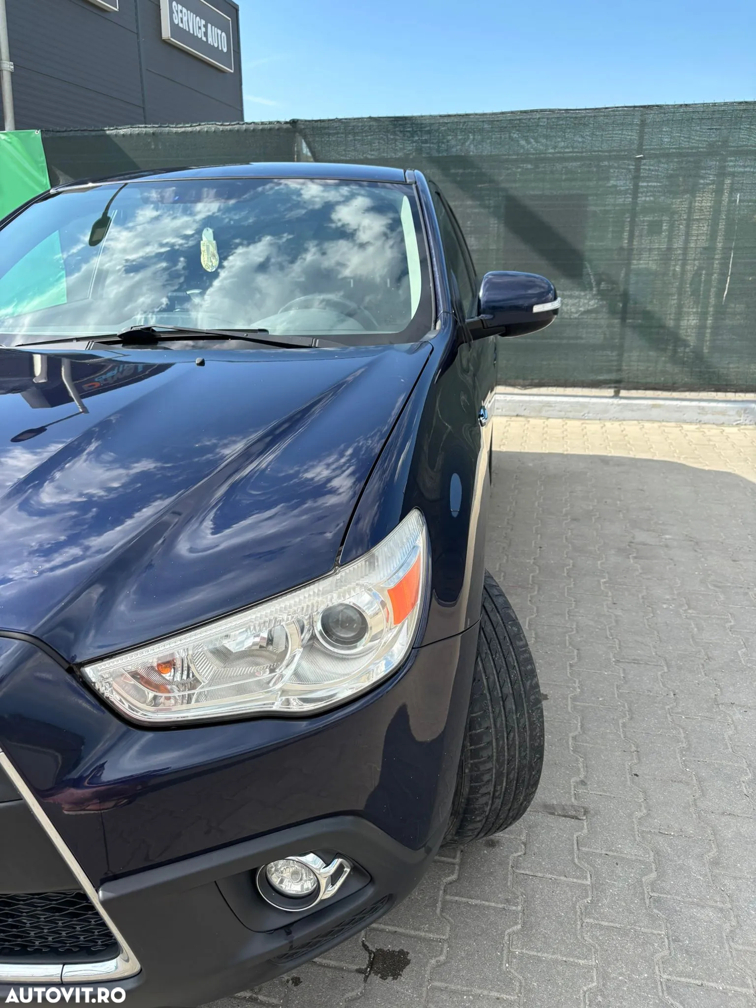 Mitsubishi ASX - 10