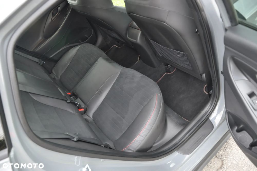 Hyundai i30 N - 21