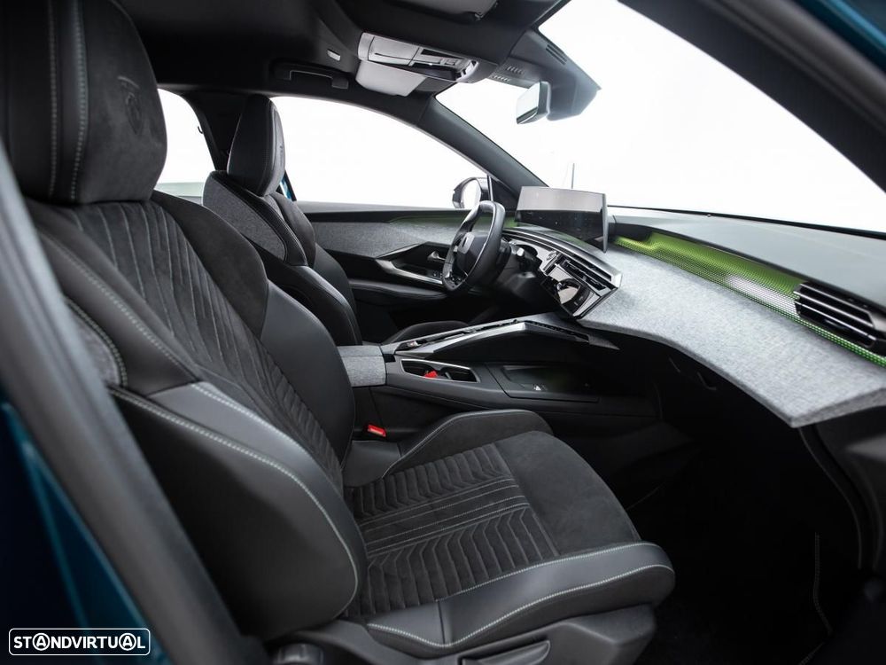 Peugeot E-3008 73 kWh GT - 10