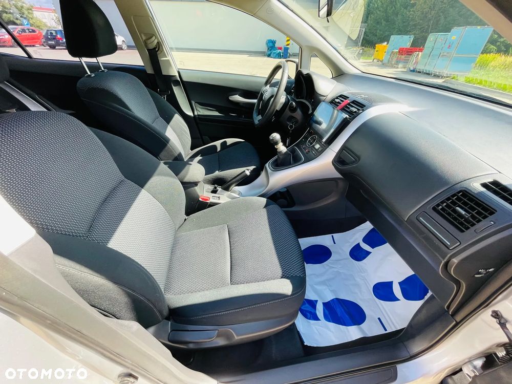 Toyota Auris 1.6 Executive - 15