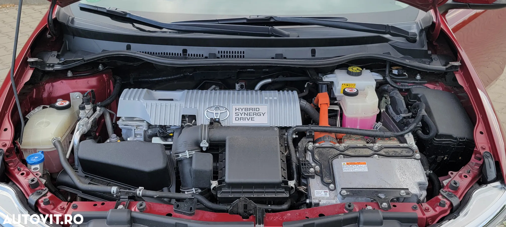 Toyota Auris 1.8 VVT-i Hybrid Automatik Edition S+ - 24
