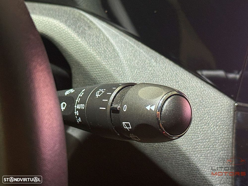 Peugeot 308 1.6 Hybrid Allure Pack e-EAT8 - 25