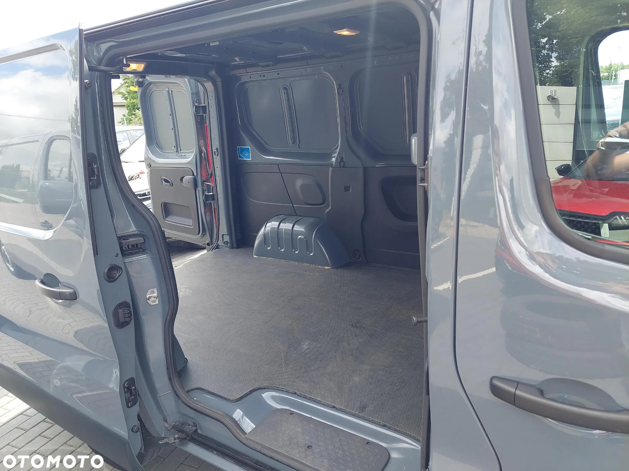 Renault Trafic - 20