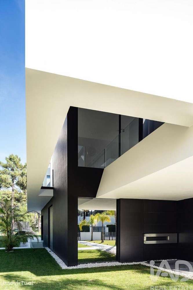 Casa / Villa T5 em Charneca De Caparica E Sobreda de 430,00 m2 - Grande imagem: 5/29