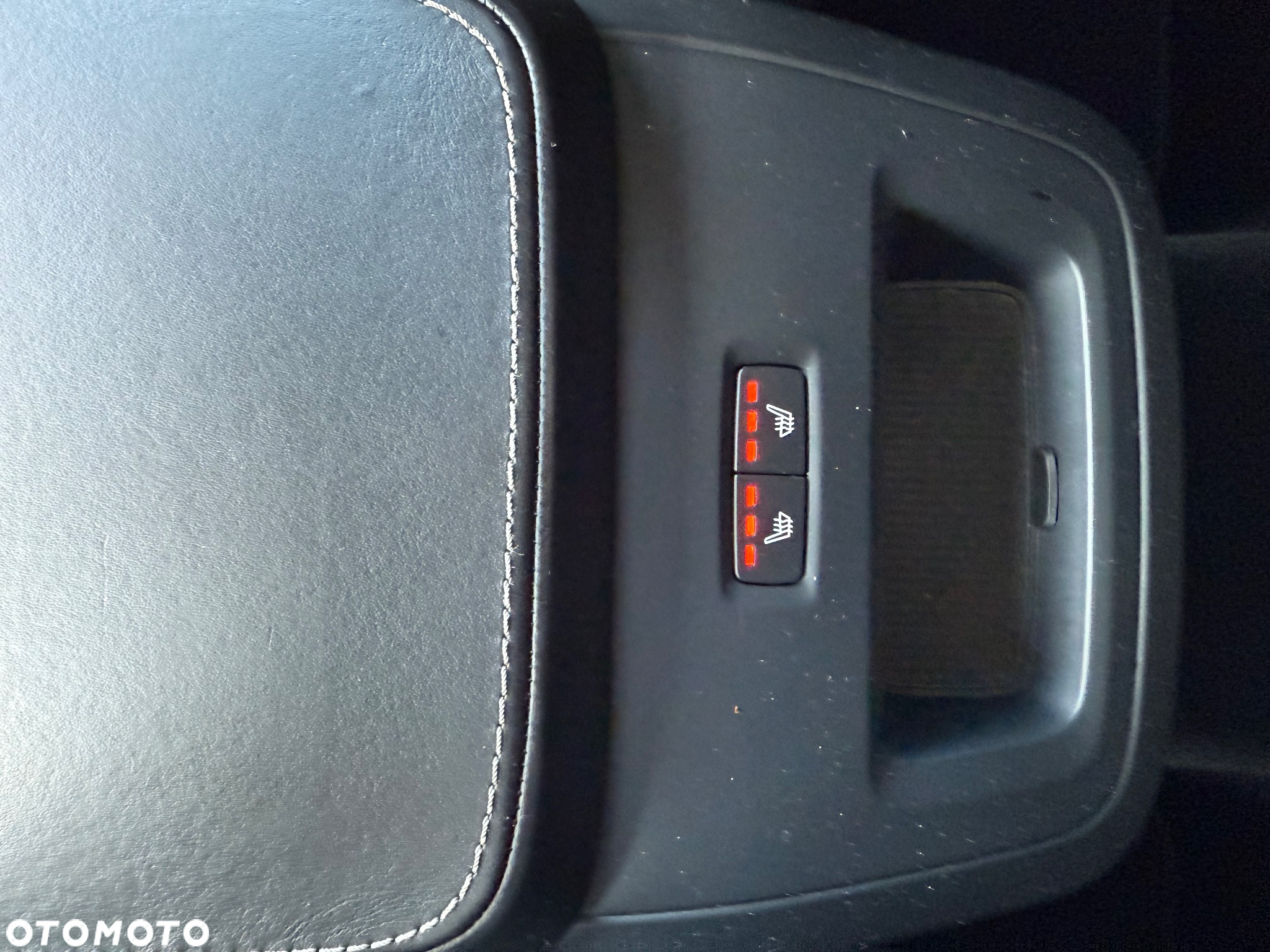 Volvo V90 D4 Geartronic Inscription - 38