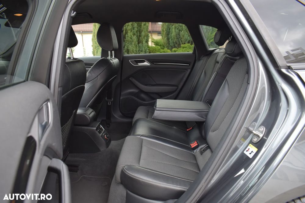 Audi A3 2.0 TDI (clean diesel) quattro S tronic S line Sportpaket - 9