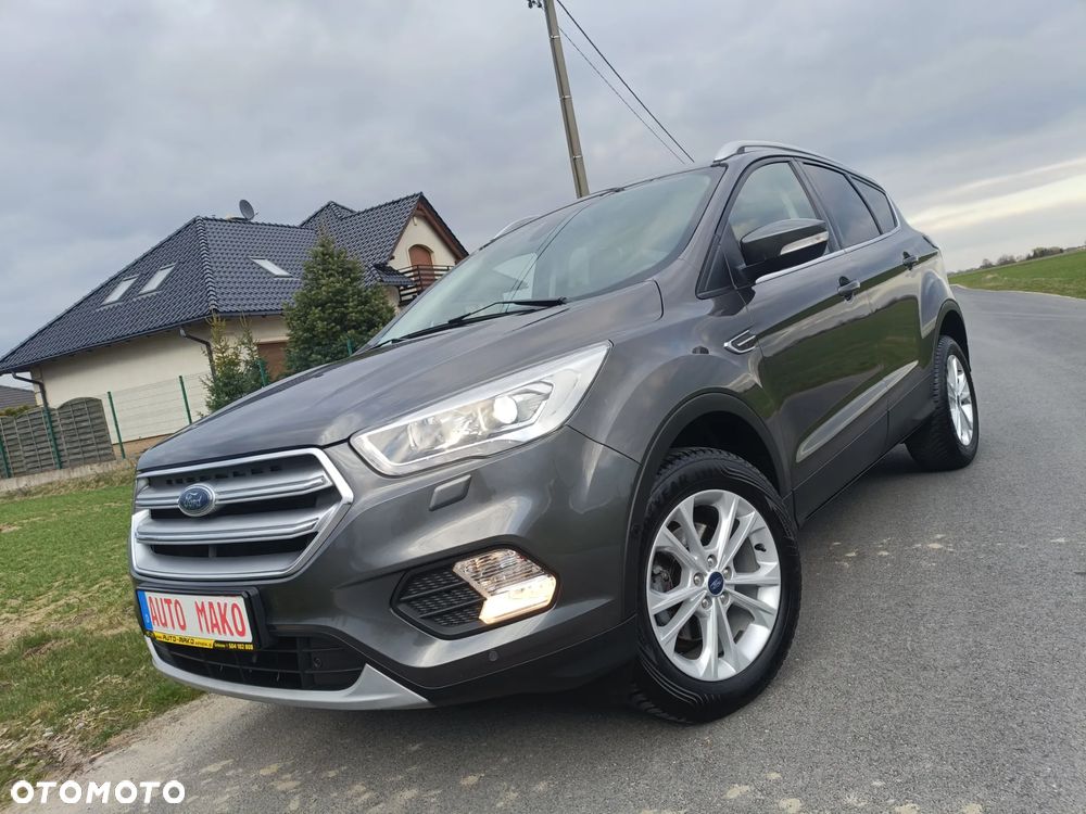 Ford Kuga 1.5 EcoBoost 2x4 Titanium - 20