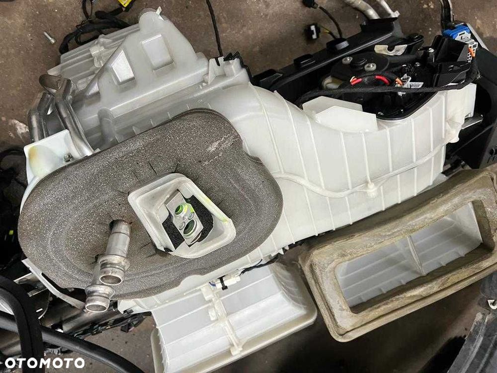 Nagrzewnica klimatronika Opel Corsa E Adam - 3