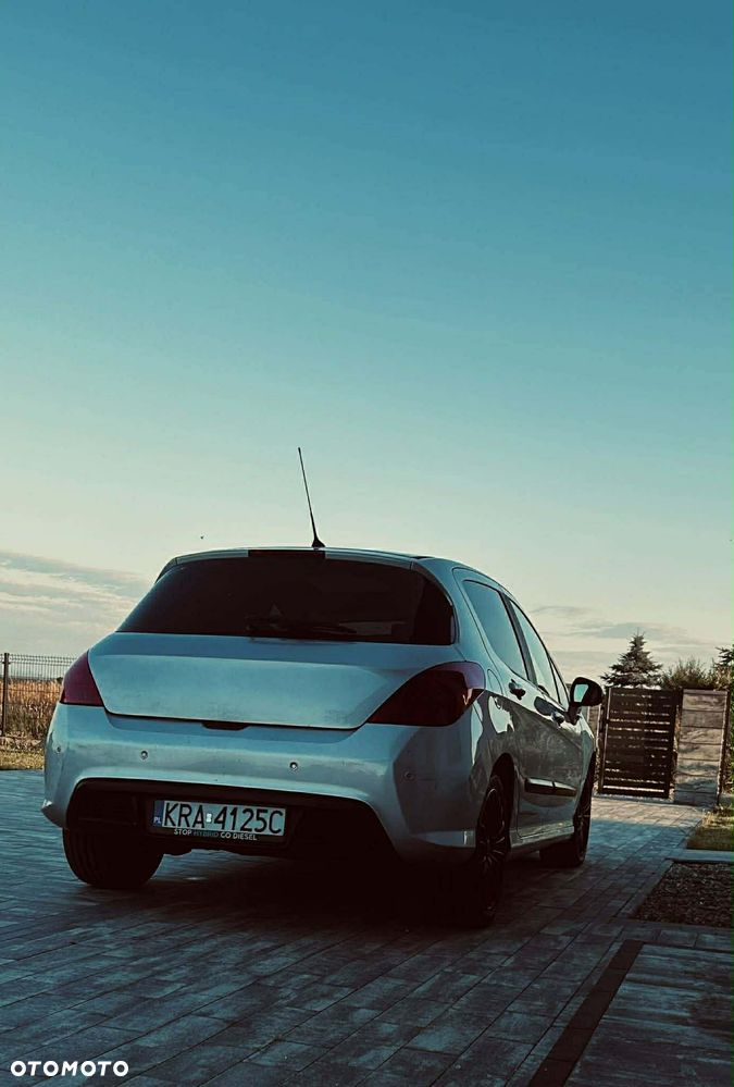 Peugeot 308 2.0 HDi Grand Prix - 3