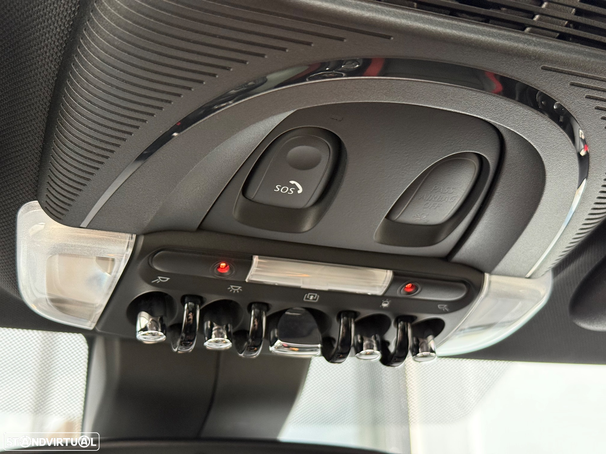 MINI 3 Portas John Cooper Works - 31