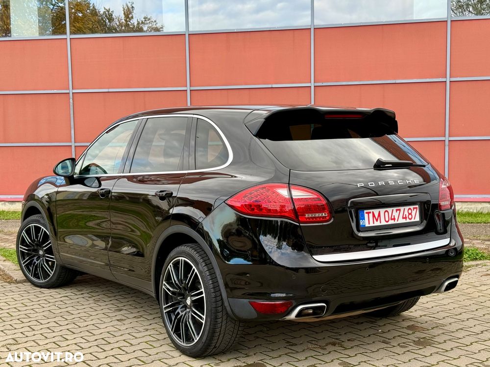 Porsche Cayenne 3.0TD TipTronic - 4