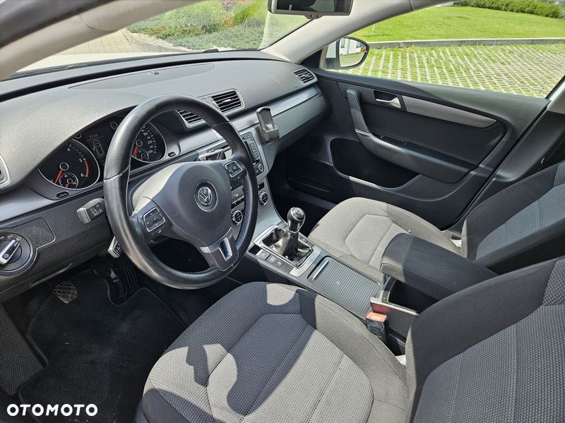 Volkswagen Passat 2.0 TDI 4Mot Comfortline - 7