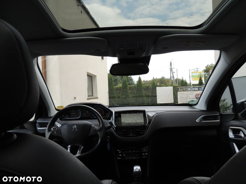 Peugeot 2008 1.2 PureTech Allure Pack S&S - 9