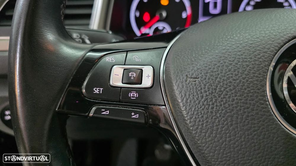 VW T-Roc 2.0 TDI Style - 24