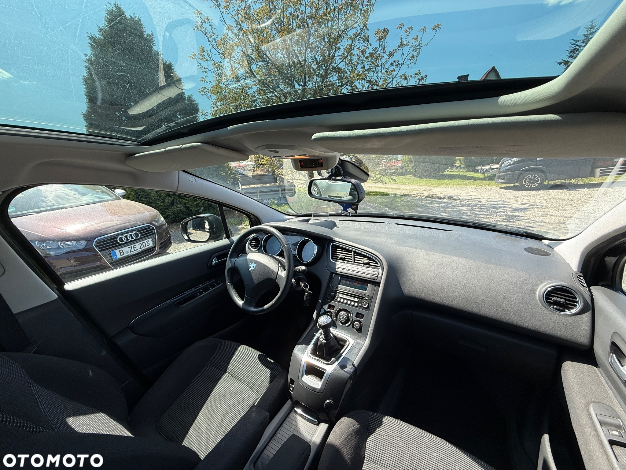 Peugeot 5008 1.6 THP Active - 28
