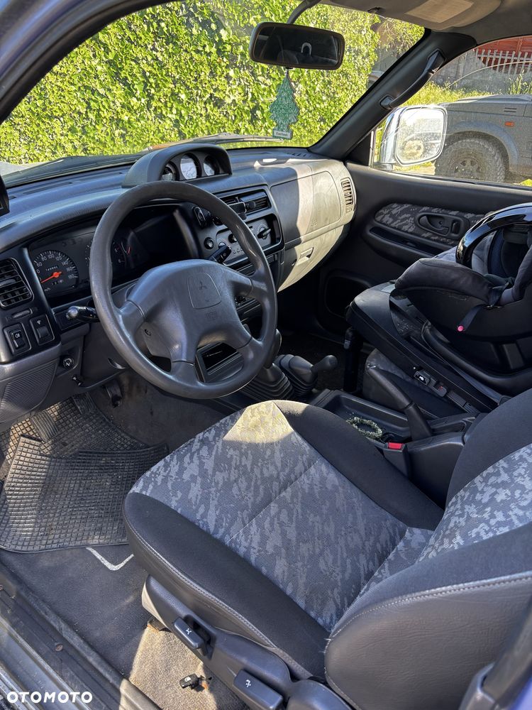 Mitsubishi L200 - 3
