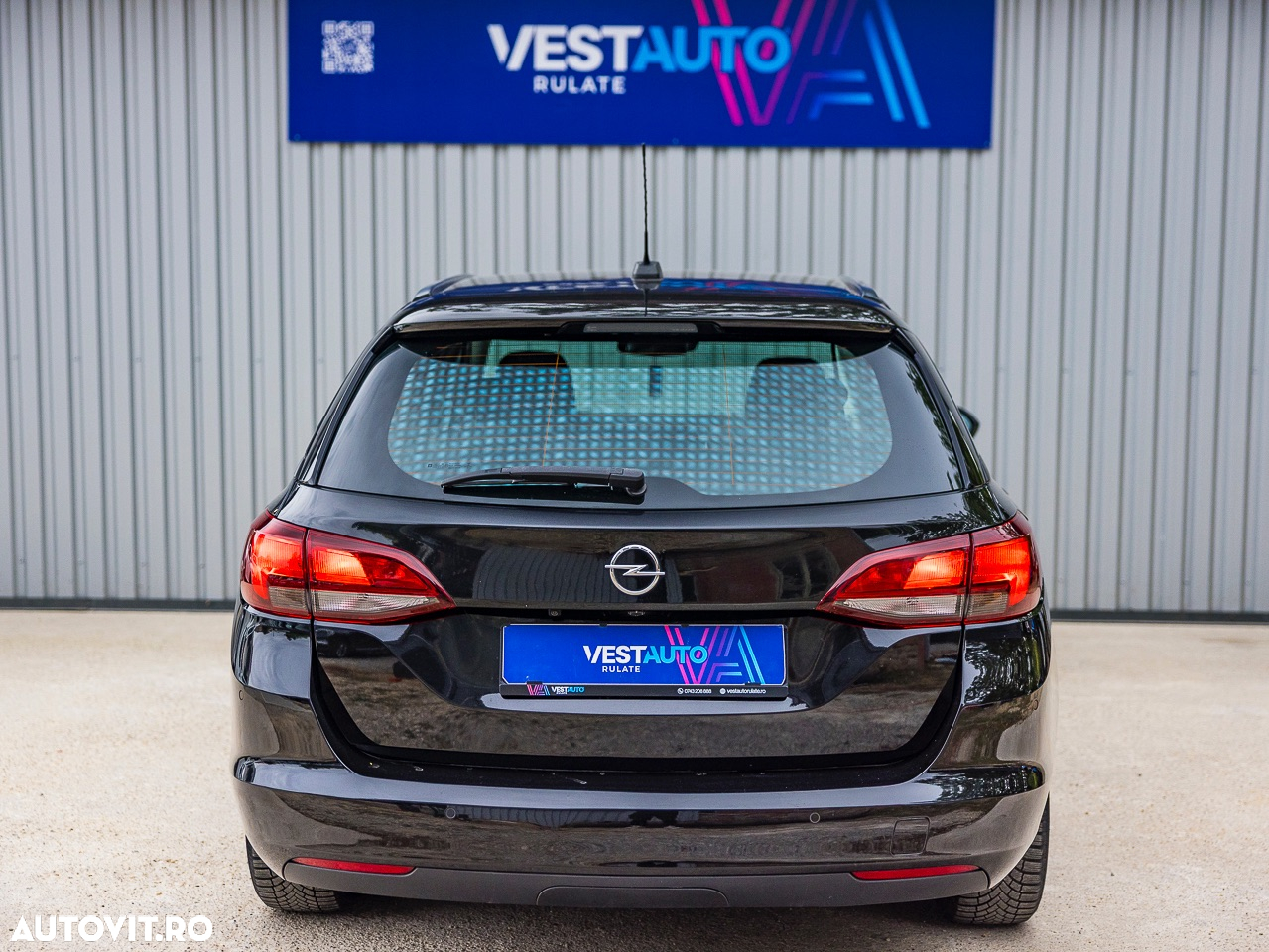 Opel Astra Sport Tourer 1.2 Turbo Start/Stop - 23