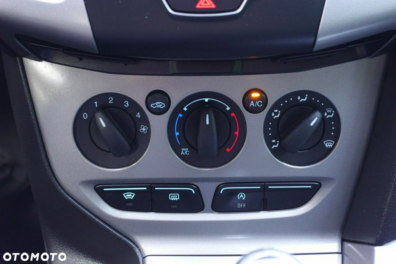 Ford Focus - 15