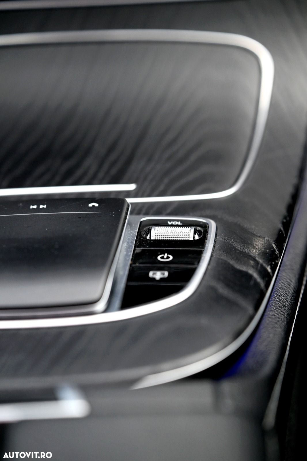 Mercedes-Benz E 450 4Matic 9G-TRONIC AMG Line - 39