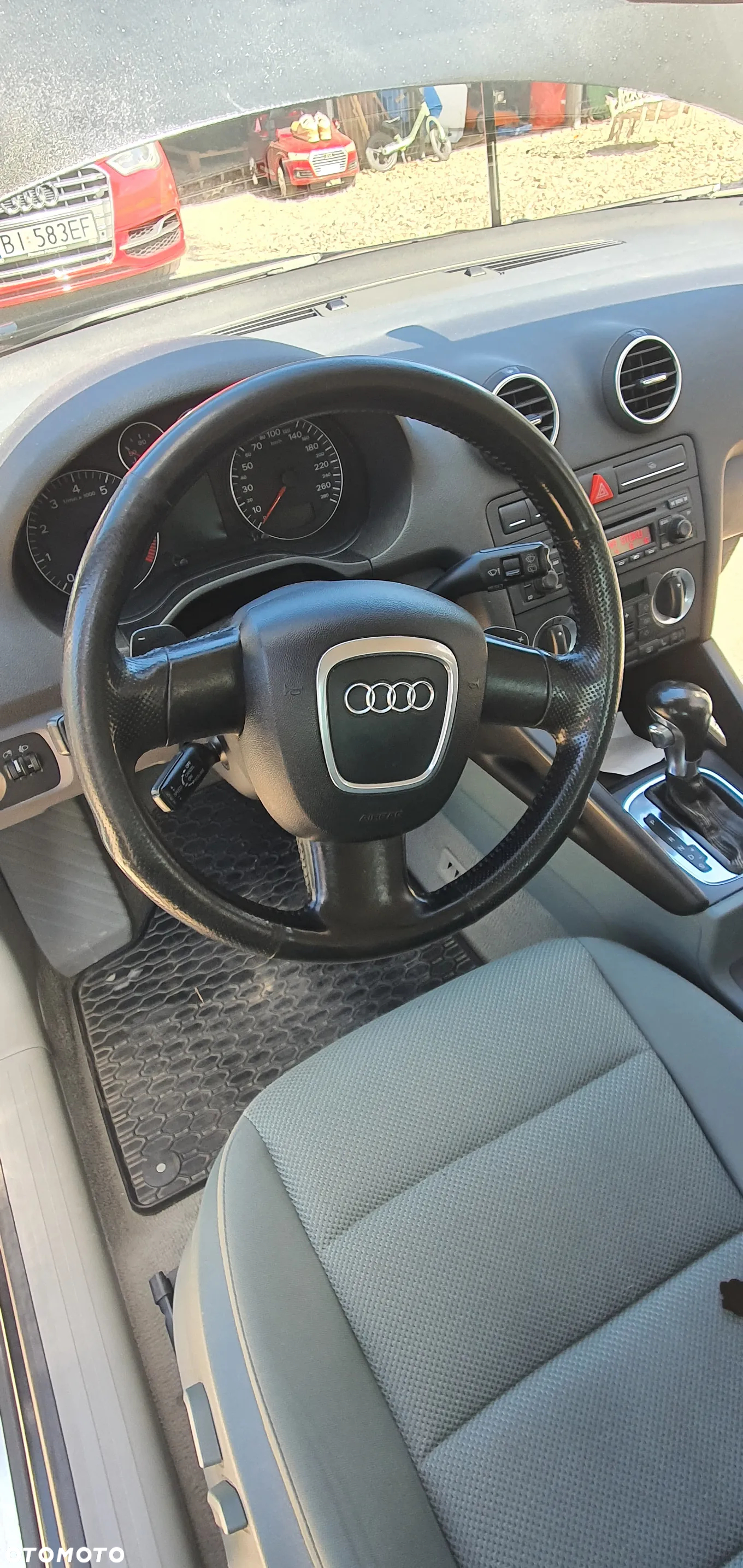 Audi A3 2.0 TFSI Sportback S tronic Ambiente - 29