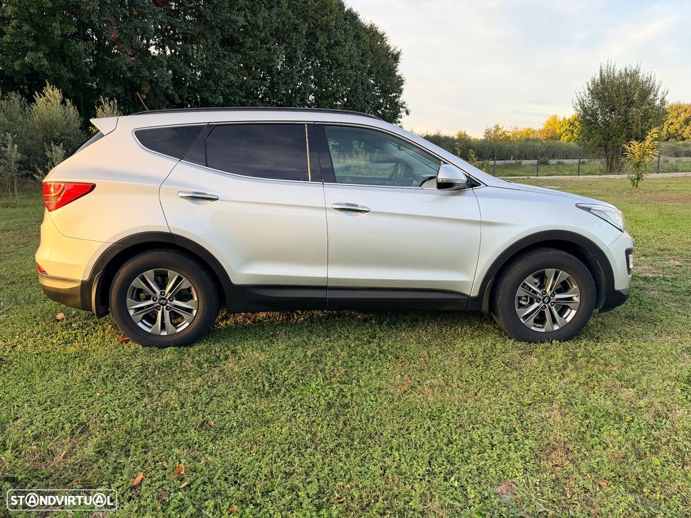 Hyundai Santa Fe 2.2 CRDi Executive 7L - 4