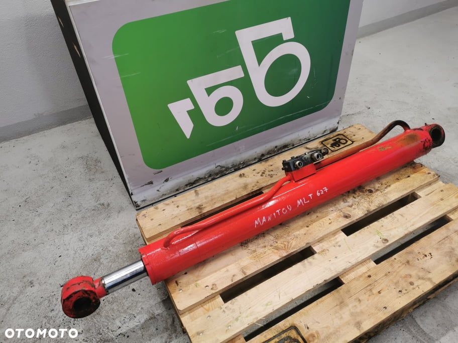 Manitou MLT 627 {Cylinder hydrauliczny unoszenia teleskopa} - 3