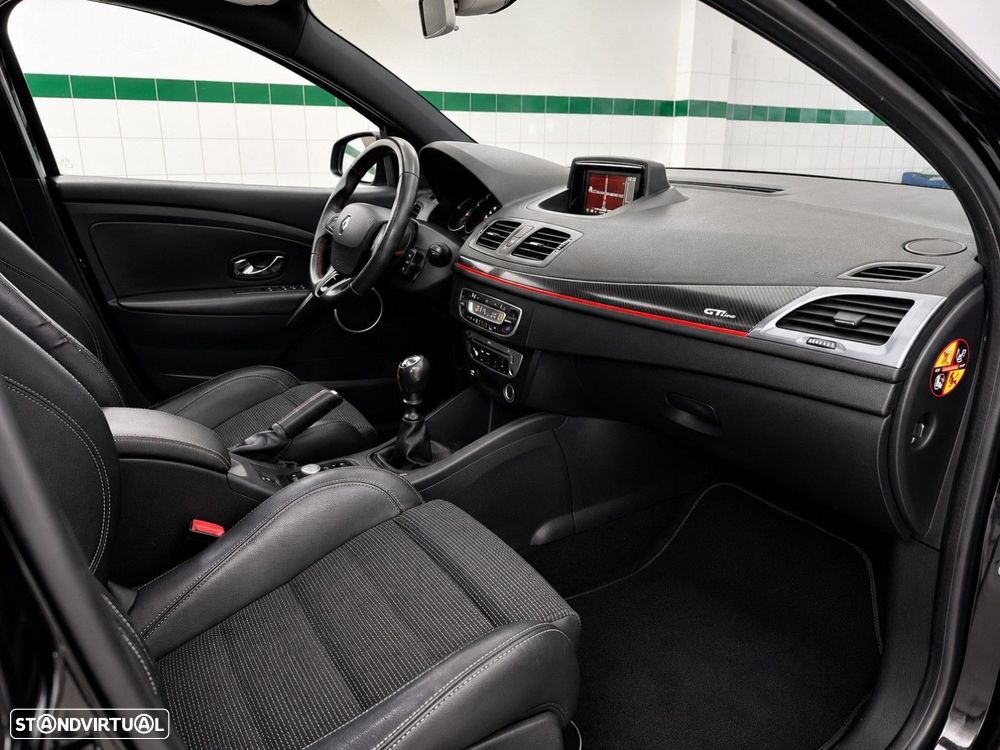 Renault Mégane Sport Tourer 1.5 dCi GT Line - 10
