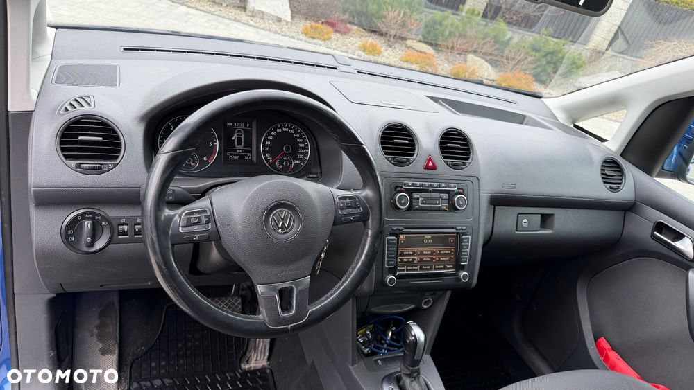 Volkswagen Caddy Comfortline DSG - 12