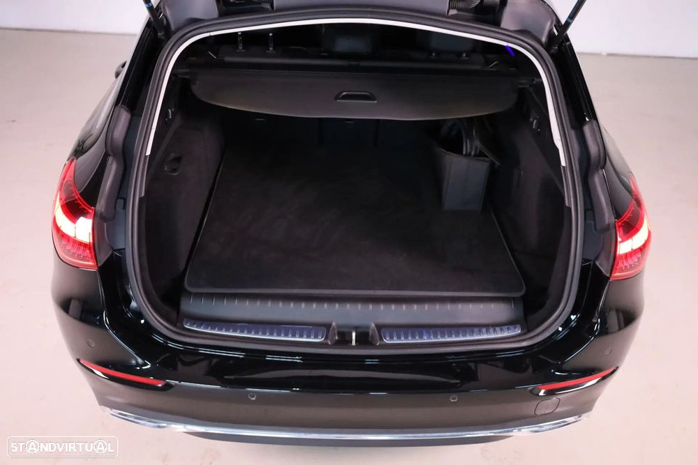 Mercedes-Benz C 300 e T 9G-TRONIC Avantgarde - 21