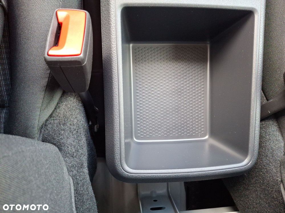 Volkswagen Caddy Cargo - 36