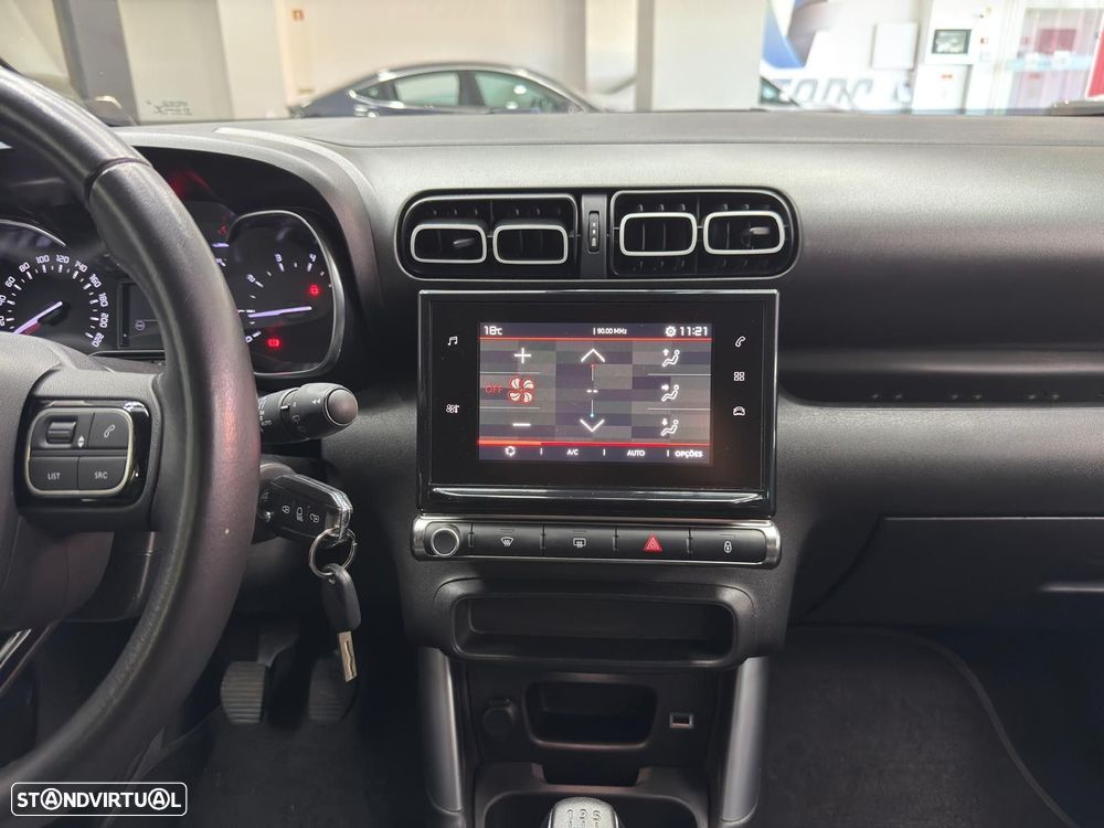 Citroën C3 Aircross 1.2 PureTech Shine - 25