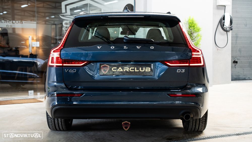 Volvo V60 2.0 D3 Momentum Geartronic - 7