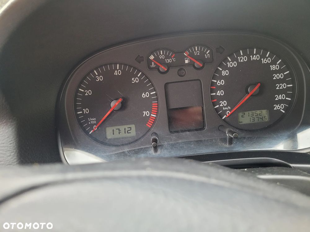 Volkswagen Golf ver-1-6-automatik-comfortline - 12