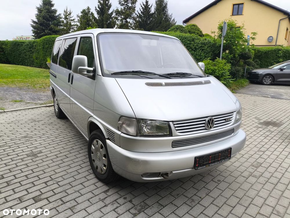 Volkswagen Multivan - 20