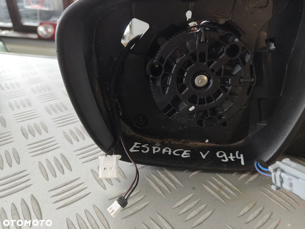 Renault Espace V obudowa lusterko lewe 13pin - 2
