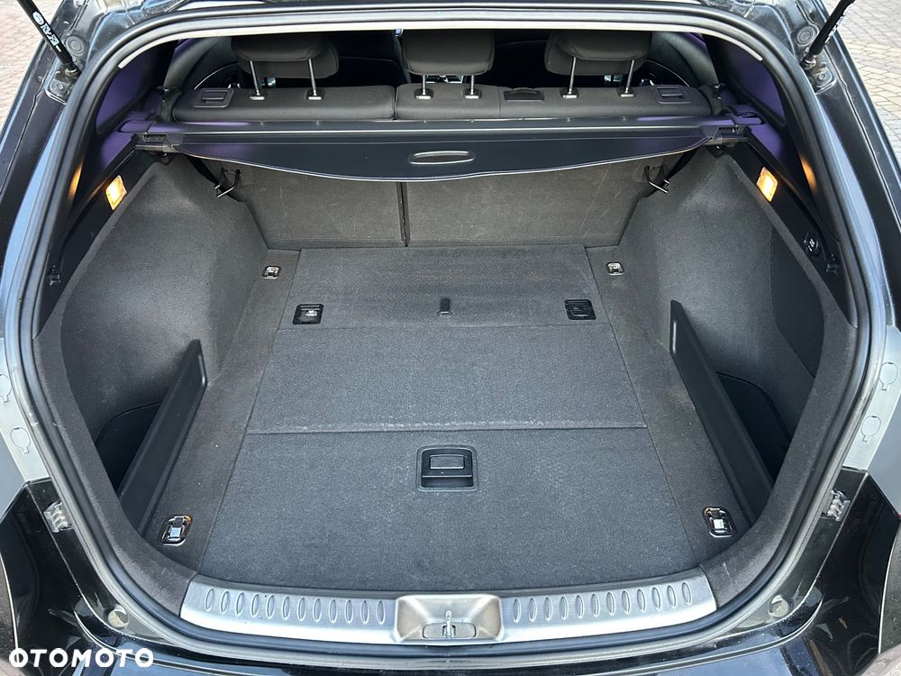 Hyundai i40 Kombi 1.7 CRDi Premium - 12