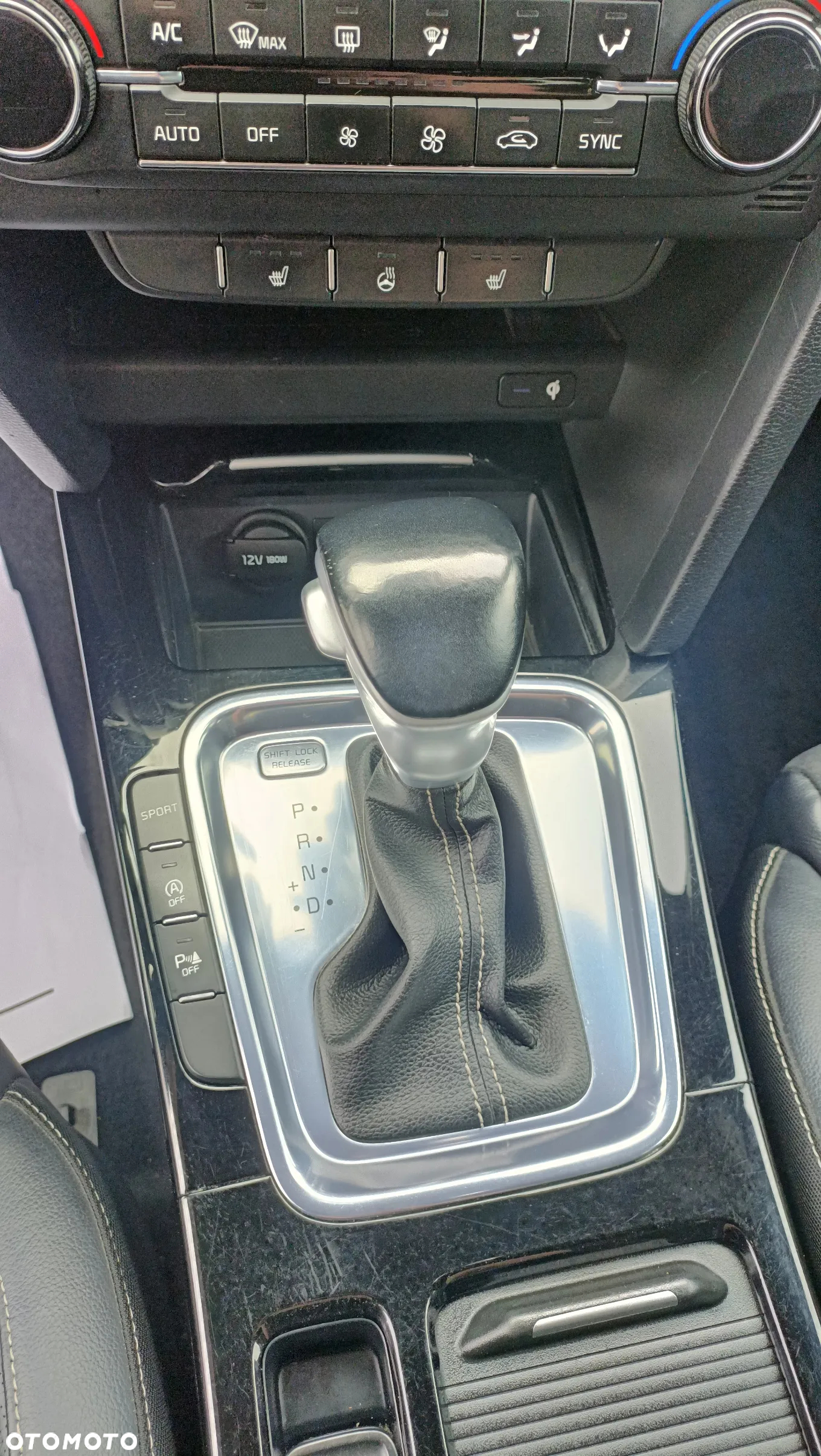 Kia ProCeed 1.6 CRDi GT Line DCT - 28