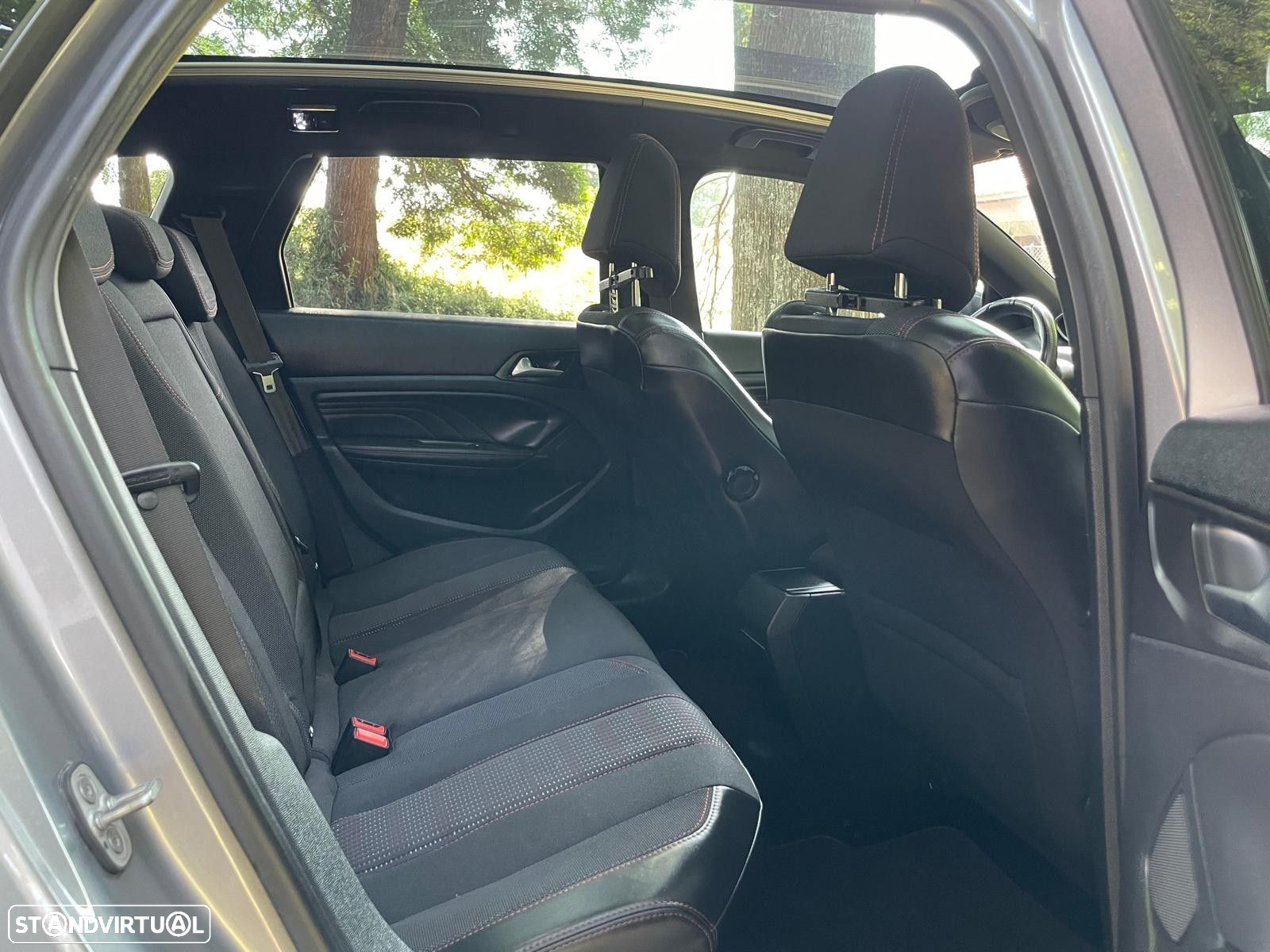 Peugeot 308 1.2 PureTech GT Line EAT8 - 30