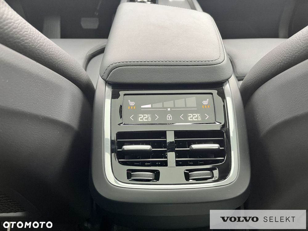 Volvo XC 60 - 33